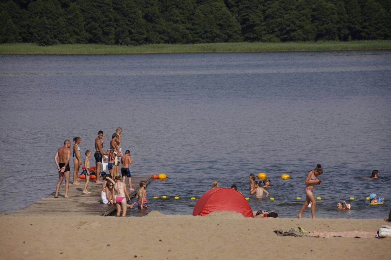 Gosciniec Borne Sulinowo - Byla Baza Wojskowa Hotel ภายนอก รูปภาพ