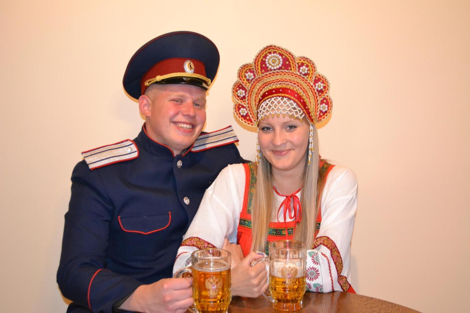 Gosciniec Borne Sulinowo - Byla Baza Wojskowa Hotel ภายนอก รูปภาพ